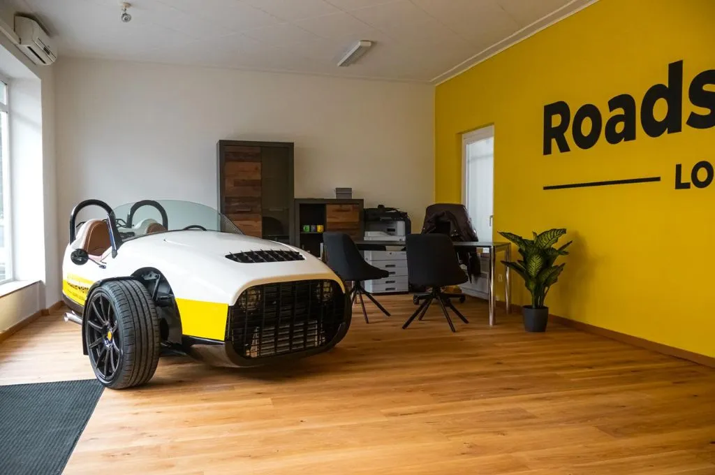 Roadster-Fahrvergnügen-im-Tessin